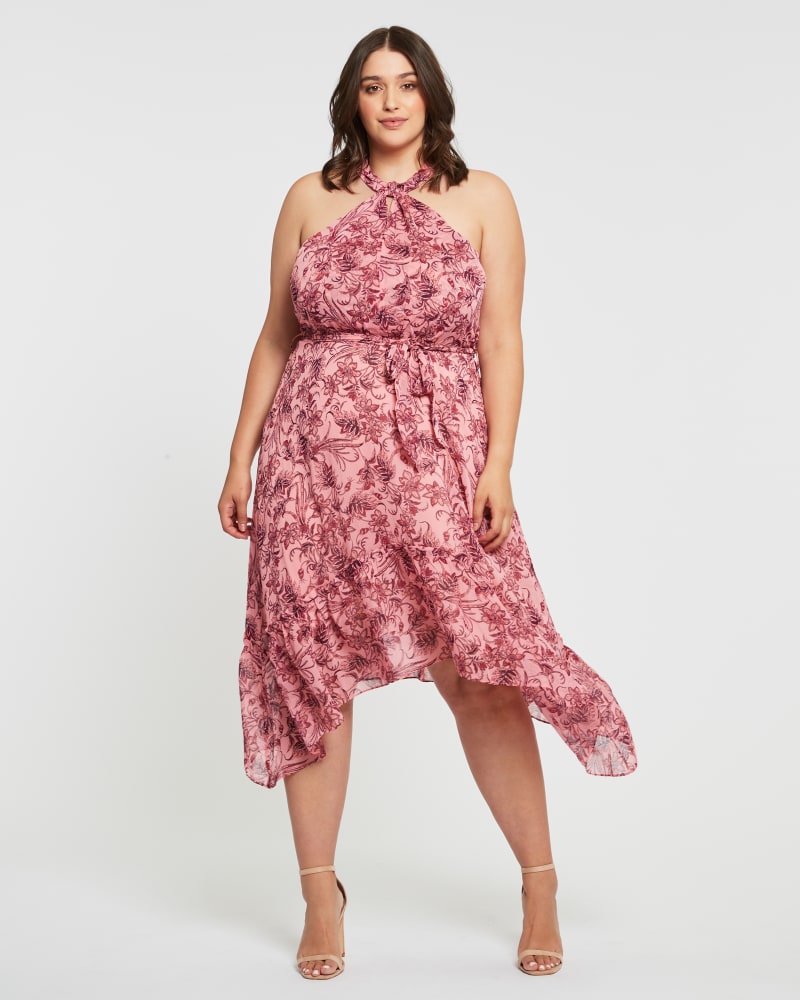 Front of a model wearing a size 4X Sophia Halter Dress in Print by Estelle. | dia_product_style_image_id:264783
